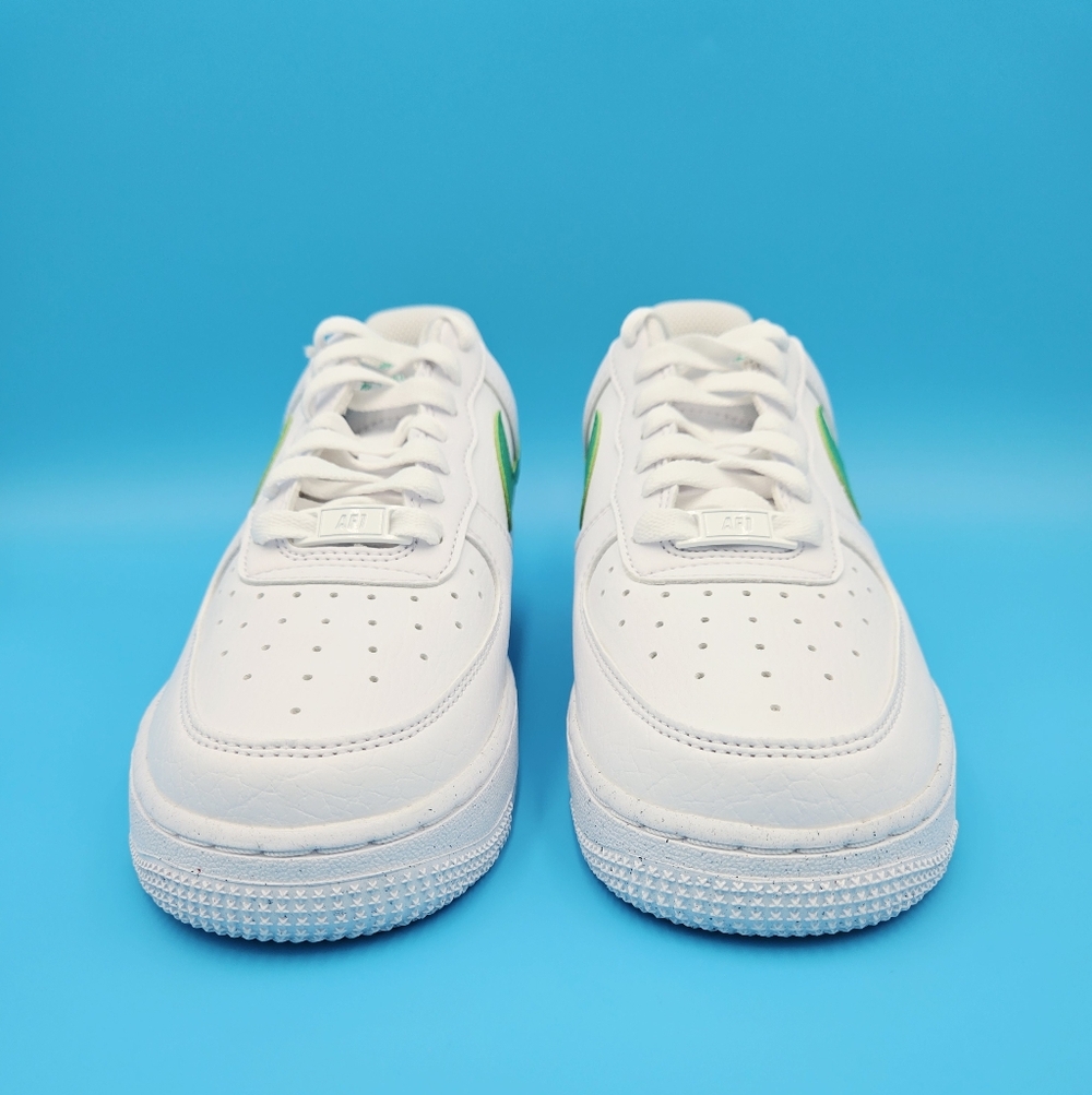 NIKE AIR FORCE 1 '07 SE NN White/Stadium Green Women's Shoes DV3808 -108 #i2 - Picture 6 of 8